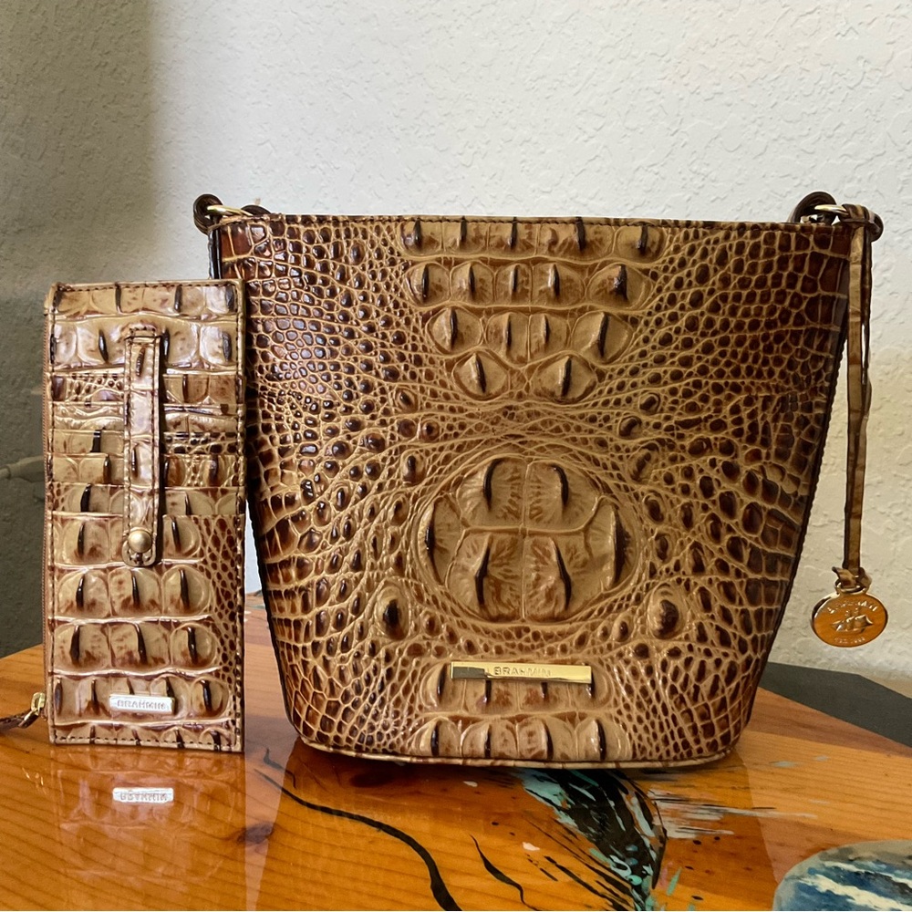 Brahmin Toasted SET - Mini Quinn + Credit Card Wallet